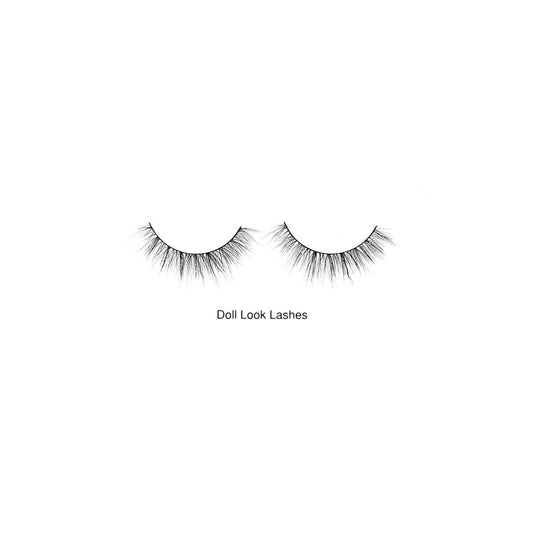 1 pair of Ardell lashes on a white background